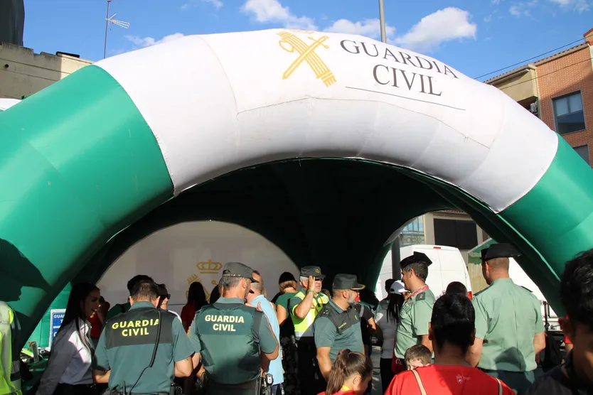 Carpa Guardia Civil en Guijuelo