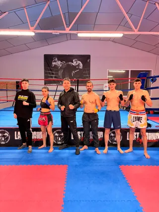 Ángel de Prado, Berta Gómez, David Seco, Rodrigo Gracia y José Angel, equipo que irá a la Italian World Cup de kickboxing