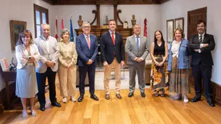 La Universidad de Salamanca recibe a la cúpula de la Abogacía General del Estado