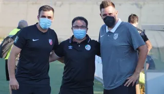 Sergio Hernández y Javi Sierra (junto a Raúl de Arriba, del Salamanca CF UDS), en un encuentro de pretemporada / FOTO SALAMANCA24HORAS.COM