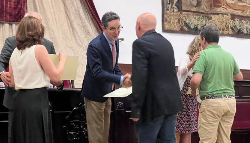 La USAL reconoce a los estudiantes con las mejores calificaciones de la EBAU