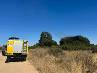 Una cuadrilla terrestre Romeo interviene en un incendio