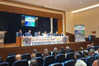 Los portavoces parlamentarios de Interior en las jornadas de la plataforma policial por la jubilación digna y la equiparación salarial - EUROPA PRESS