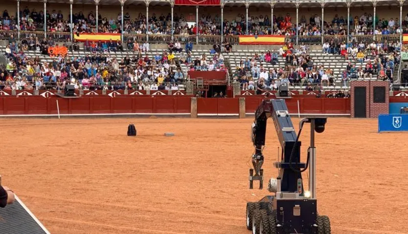 Robot de la Policía Nacional para desactivar artefactos explosivos