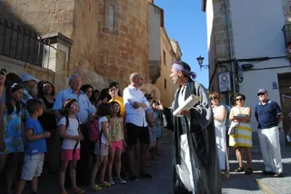 La Iglesia de San Millán vuelve al siglo XV con Teatro Zajoril