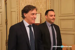Alcalde recibe a la nueva junta directiva de la Asociación de Empresarios de Hostelería1