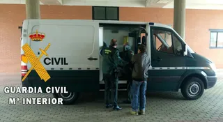 Detenidos dos prófugos de la Justicia en Alba de Tormes y Calvarrasa de Abajo
