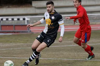 Isaac Manjón: “El objetivo más cercano es ganar al Villamuriel pero es inevitable mirar al playoff”