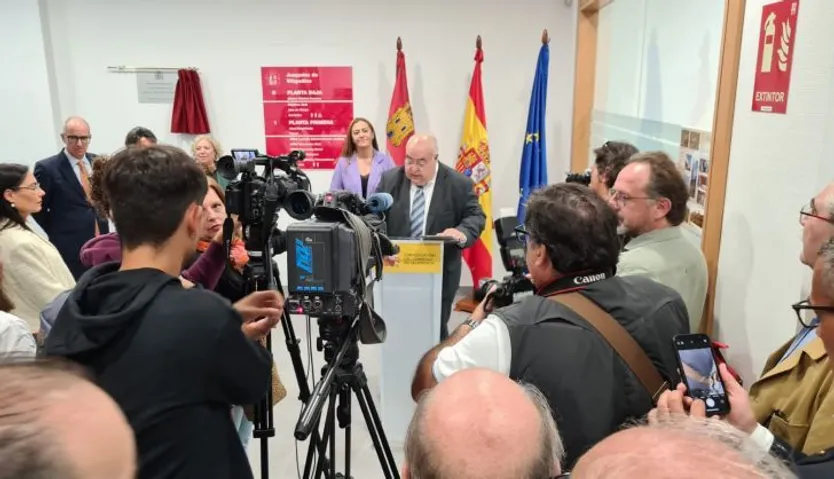 El secretario de Estado de Justicia (SEJ), Tontxu Rodríguez, ha inaugurado este jueves la nueva sede judicial de Vitigudino