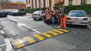 Un reductor colocado en Ciudad Jardín