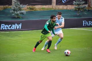 Alain Eizmendi, ante el Celta B / FOTO CD Guijuelo