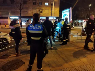 GALERÍA | Pelea multitudinaria con palos y navajas plaza de España