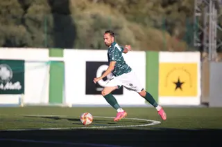Pesca se prepara para golpear en largo ante el Burgos Promesas / FOTO CD GUIJUELO