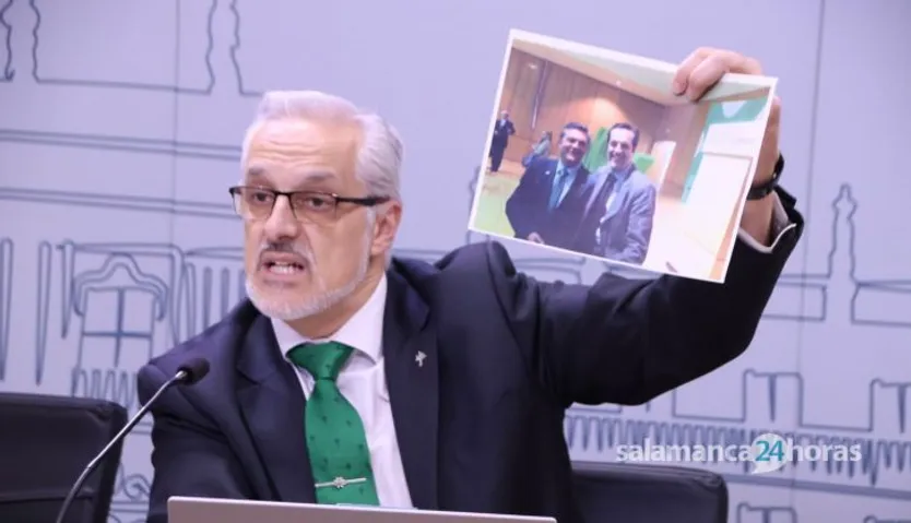 Rueda de prensa de Pérez de la Sota y Maria Carpio