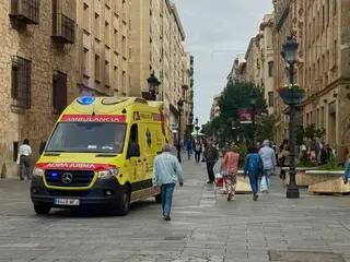 Ambulancias en el centro de Salamanca