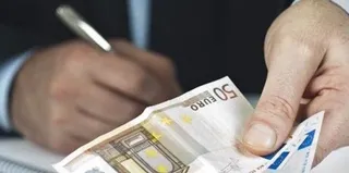 Entra en vigor el informe que recogerá el riesgo bancario de pymes y autónomos