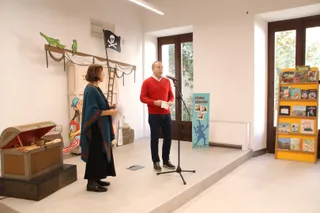 Luis Sánchez, participa en la apertura de la cuarta edición del Salón del Libro Infantil y Juvenil