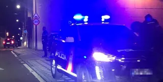 Un estudiante norteamericano intenta sobornar a policías nacionales con 10 euros para que no le denunciasen