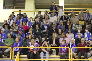 Perfumerías Avenida - Sopron Basket
