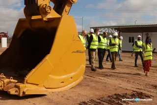 Obras de urbanización del suelo industrial del sector Peña Alta