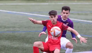 Tomi, en el envite ante el Palencia / FOTO SALAMANCA24HORAS.COM
