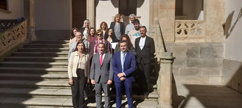 El delegado clausura el AFE sociosanitario de Montemayor del Rio