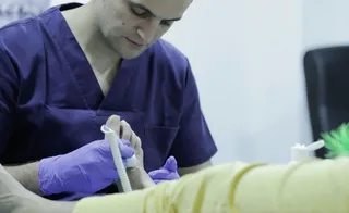 Fisioterapeuta, fisioterapia, pie, diabetes