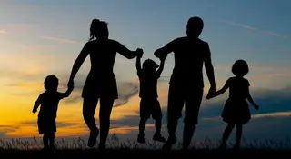 Una familia en el campo |EP