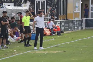 Javi Medina, entrenador de Unionistas.