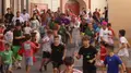 Los más pequeños disfrutan del encierro infantil en Alba de Tormes