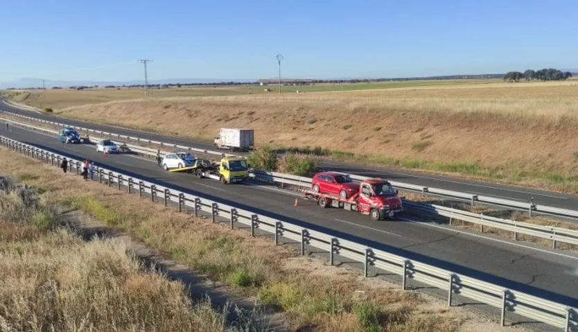 Accidente en la A 50 a la altura de Machachón (3)