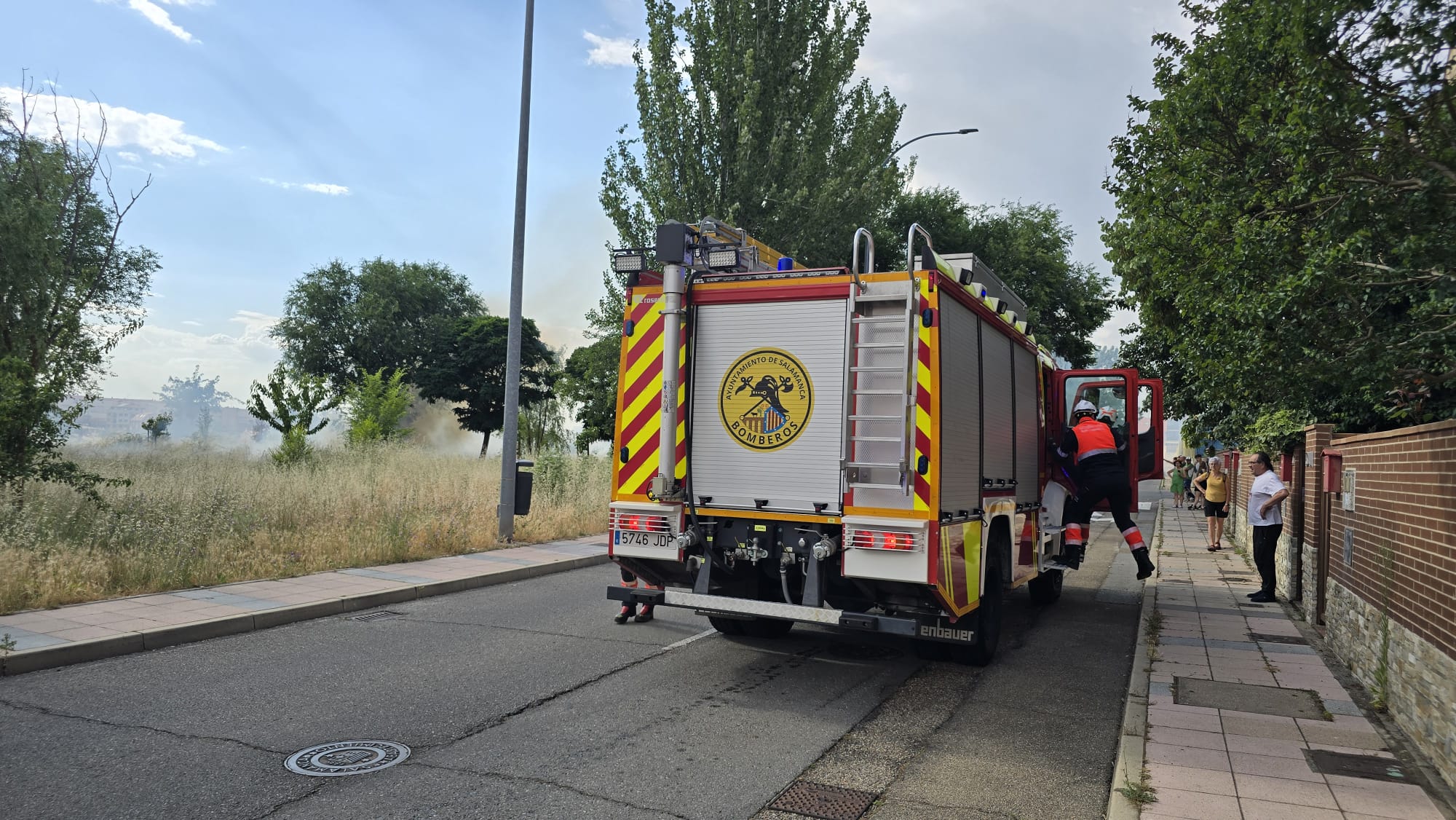 Incendio declarado en el Zurgu&eacute;n