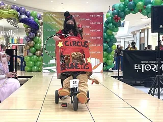 Desfile concurso de Carnaval en el CC El Tormes (10)