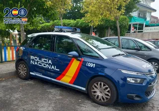 Vehículo de la Policía Nacional - POLICÍA NACIONAL