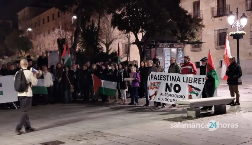 Nueva concentración contra el genocidio en Palestina en el centro de Salamanca