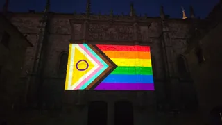 Iluminación de la Fachada Rica con motivo de la celebración del Día del Orgullo LGTBIQ+