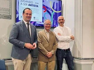 David Mingo, Francisco Blanco y Álvaro Santamaría en la presentación de 'Jugando a ser artista', un programa de la Diputación de Salamanca y la Fundación Venancio Blanco