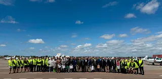 Foto de familia de la celebración del 50 aniversario 'De la ENA a Adventia"