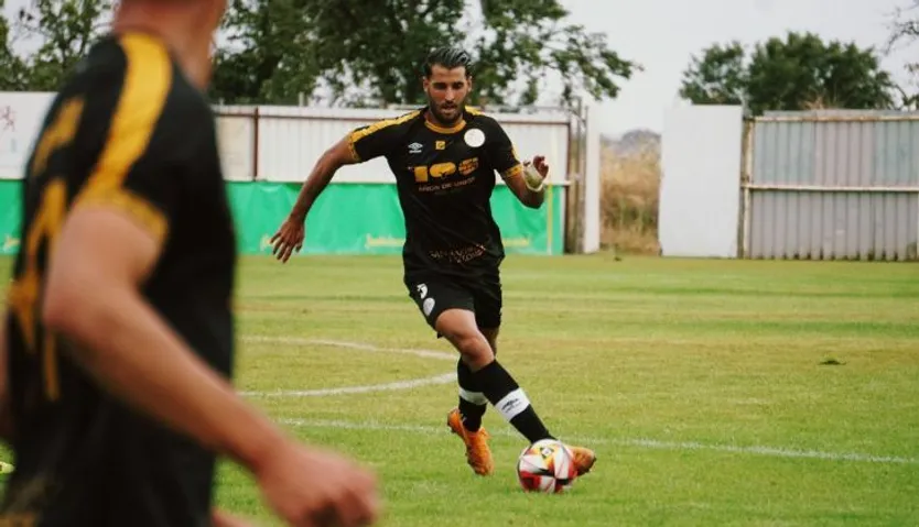 Alberto Durán, ante La Virgen | FOTO SALAMANCA CF UDS