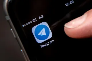 Aplicación de Telegram en la pantalla de un teléfono móvil