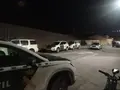 Guardia Civil en la noche de este miércoles en la puerta de la casa okupada.