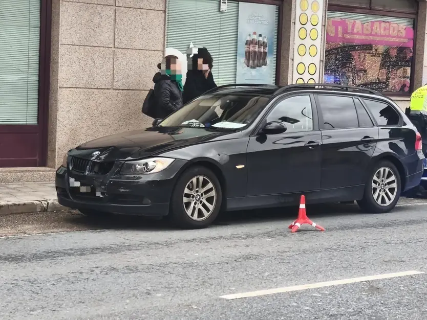 Una colisión entre dos turismos obliga a la Guardia Civil a dirigir el tráfico en Calvarrasa de Arriba