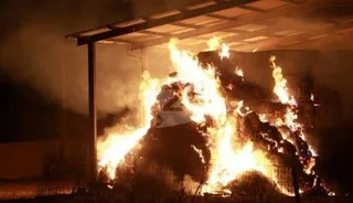 Incendio en un pajar de Aldeaseca de la Frontera