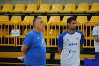 Comienzo de pretemporada de Perfumerías Avenida