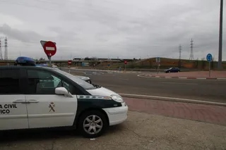 Guardia Civil en la rotonda del Helmántico
