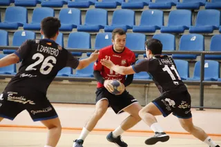 Imagen del BM Salamanca - BM Gijón | FOTO SALAMANCA24HORAS.COM