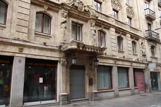 El Hotel Monterrey se convertirá en un edificio residencial con parking después de recibir el permiso del Ayuntamiento