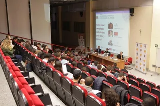 Seminario sobre la radio.