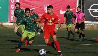 Imagen del derbi entre Santa Marta y Guijuelo de Liga Nacional | FOTO SALAMANCA24HORAS.COM