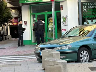 Policía Nacional identifica a dos jóvenes tras robar y destrozar una bicicleta. Foto S24H